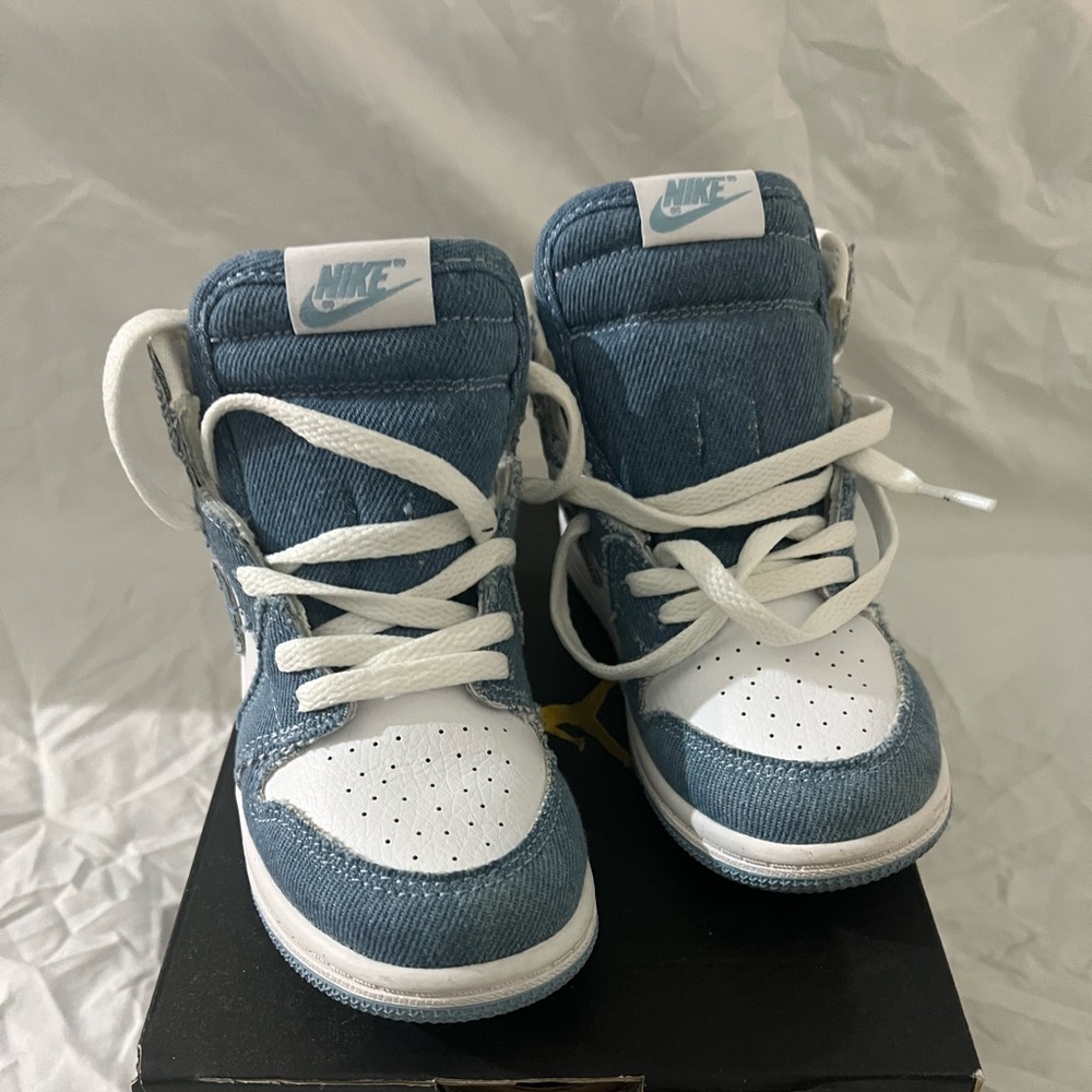 Denim Jordan 1 size 10c